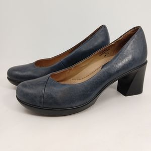 Earth shoe Tamarisk calf leather pump Admiral Blue